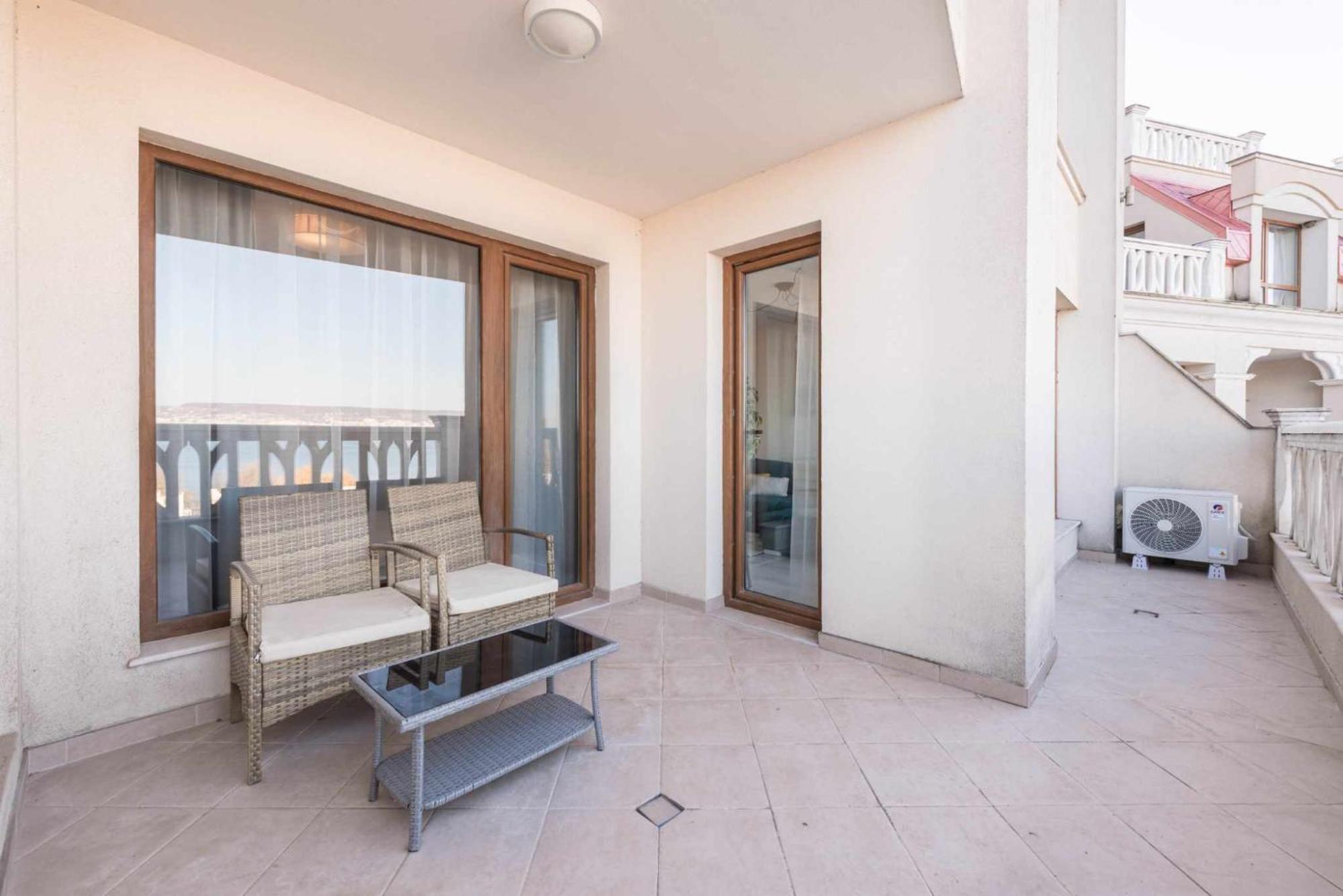 Azur Del Mar Seaview Apartment Varna ภายนอก รูปภาพ